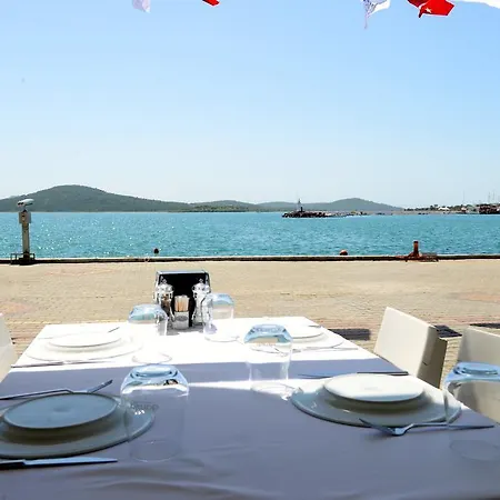 Bay Nihat Lale * Ayvalı