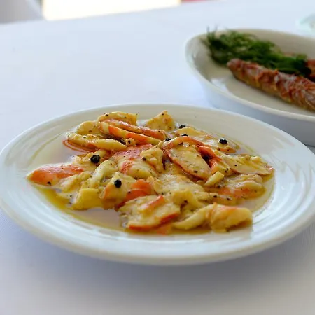 Alojamento de Acomodação e Pequeno-almoço Bay Nihat Lale