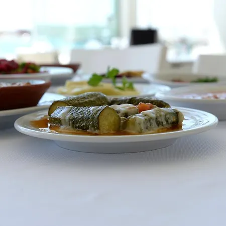 Bay Nihat Lale Alojamento de Acomodação e Pequeno-almoço Ayvalı